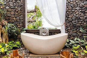 Sumberkima Hill Private Villa Retreat