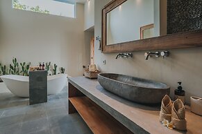 Sumberkima Hill Private Villa Retreat