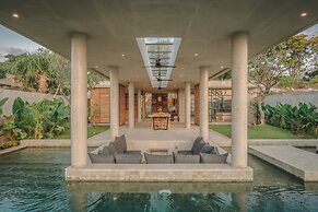 Sumberkima Hill Private Villa Retreat