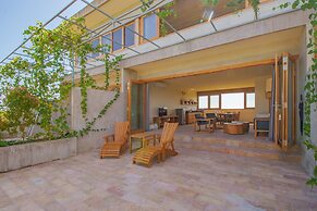 Sumberkima Hill Private Villa Retreat