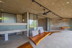 Sumberkima Hill Private Villa Retreat