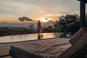 Sumberkima Hill Private Villa Retreat