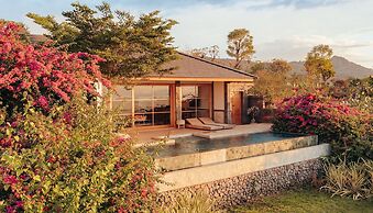 Sumberkima Hill Private Villa Retreat