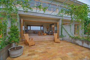 Sumberkima Hill Private Villa Retreat