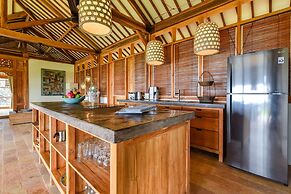 Sumberkima Hill Private Villa Retreat