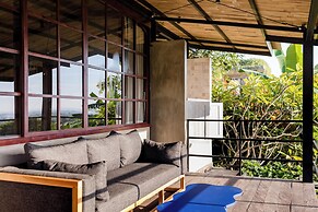 Sumberkima Hill Private Villa Retreat