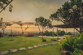 Sumberkima Hill Private Villa Retreat