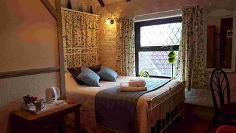 Walnut Tree Hotel