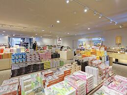 Ooedo Onsen Monogatari Premium Shirahama Saichoraku