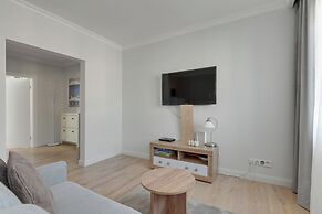 Grand Apartments