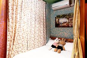 3D Sunflower Embossed B&B