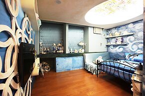 3D Sunflower Embossed B&B