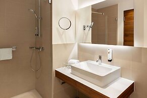 Amedia Plaza Dresden, Trademark Collection by Wyndham