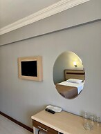 Gold Hotel