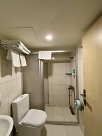 Gold Hotel
