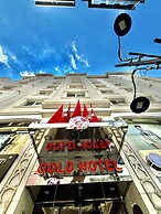Gold Hotel