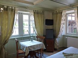 Hôtel Résidence La Cour du Bailli