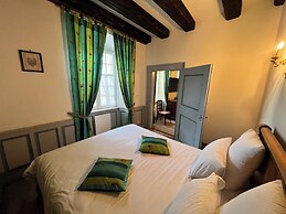 Hôtel Résidence La Cour du Bailli