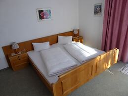 Pension & Cafè Waldschenke