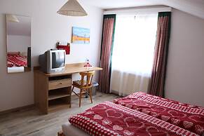 Pension & Cafè Waldschenke