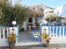 Studios Apartments Kapetanios