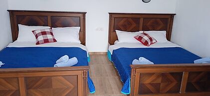 Studios Apartments Kapetanios