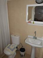 Studios Apartments Kapetanios