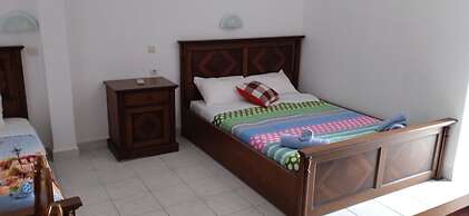 Studios Apartments Kapetanios