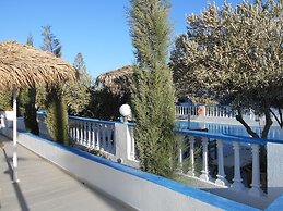 Studios Apartments Kapetanios