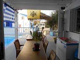 Studios Apartments Kapetanios