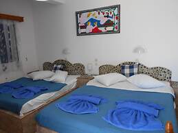 Studios Apartments Kapetanios