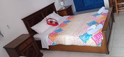 Studios Apartments Kapetanios