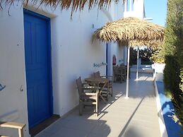 Studios Apartments Kapetanios