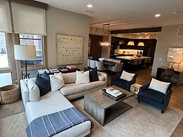 Stein Eriksen Residences