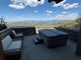 Stein Eriksen Residences