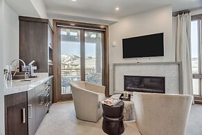 Stein Eriksen Residences