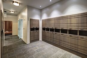 Stein Eriksen Residences