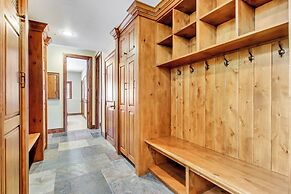 Stein Eriksen Residences