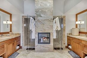 Stein Eriksen Residences