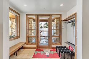 Stein Eriksen Residences