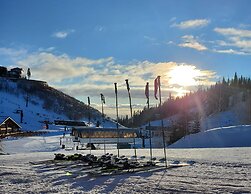 Stein Eriksen Residences