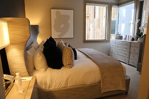 Stein Eriksen Residences