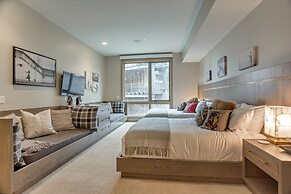 Stein Eriksen Residences