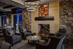 Stein Eriksen Residences