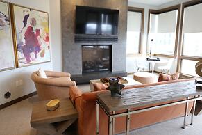 Stein Eriksen Residences