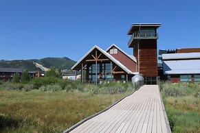 Stein Eriksen Residences