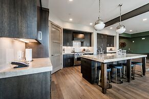 Stein Eriksen Residences