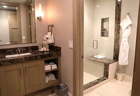 Stein Eriksen Residences