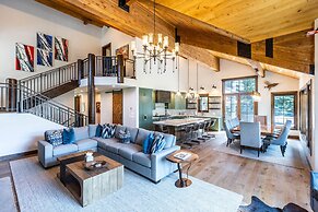 Stein Eriksen Residences