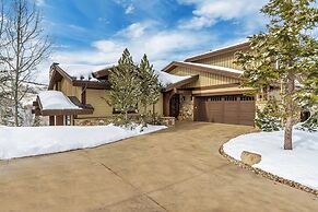 Stein Eriksen Residences